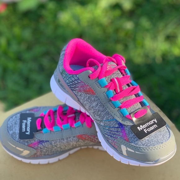 athletic works shoes